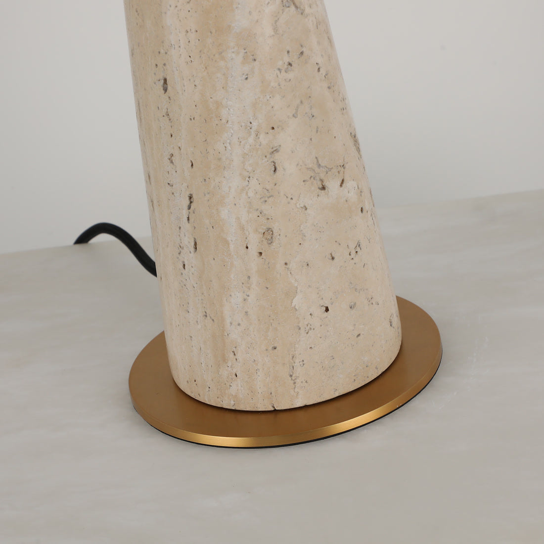 Cloud Mirror Curved Alabaster Table Lamp - Modern Simplicity with Premium Texture | BRILLIANT-MAKER - BRILLIANT MAKER