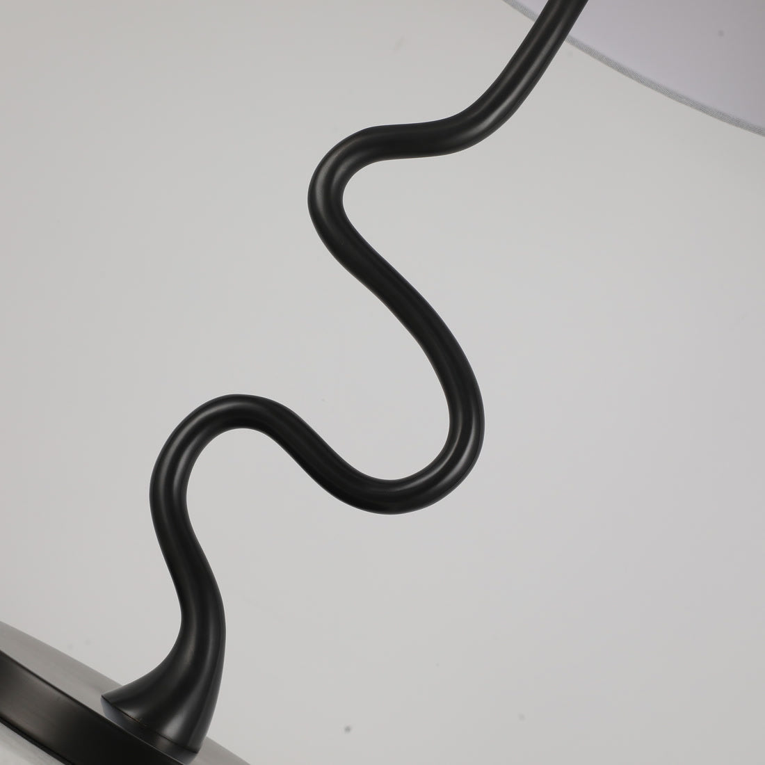 Lucky Snake Antique Bronze Table Lamp - Modern Minimalism with Timeless Charm - BRILLIANT MAKER